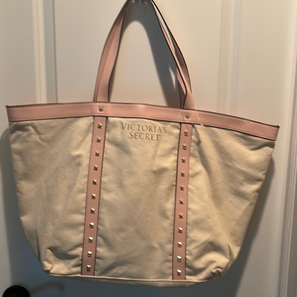 Cotton never used Victoria’s Secret large tote